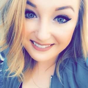 Meet your Posher, Leanna